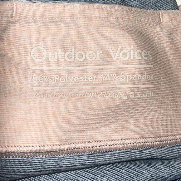 Outdoor Voices Blue Gray Pink Colorblock Athletic Leggings Size Medium - Picture 5 of 9